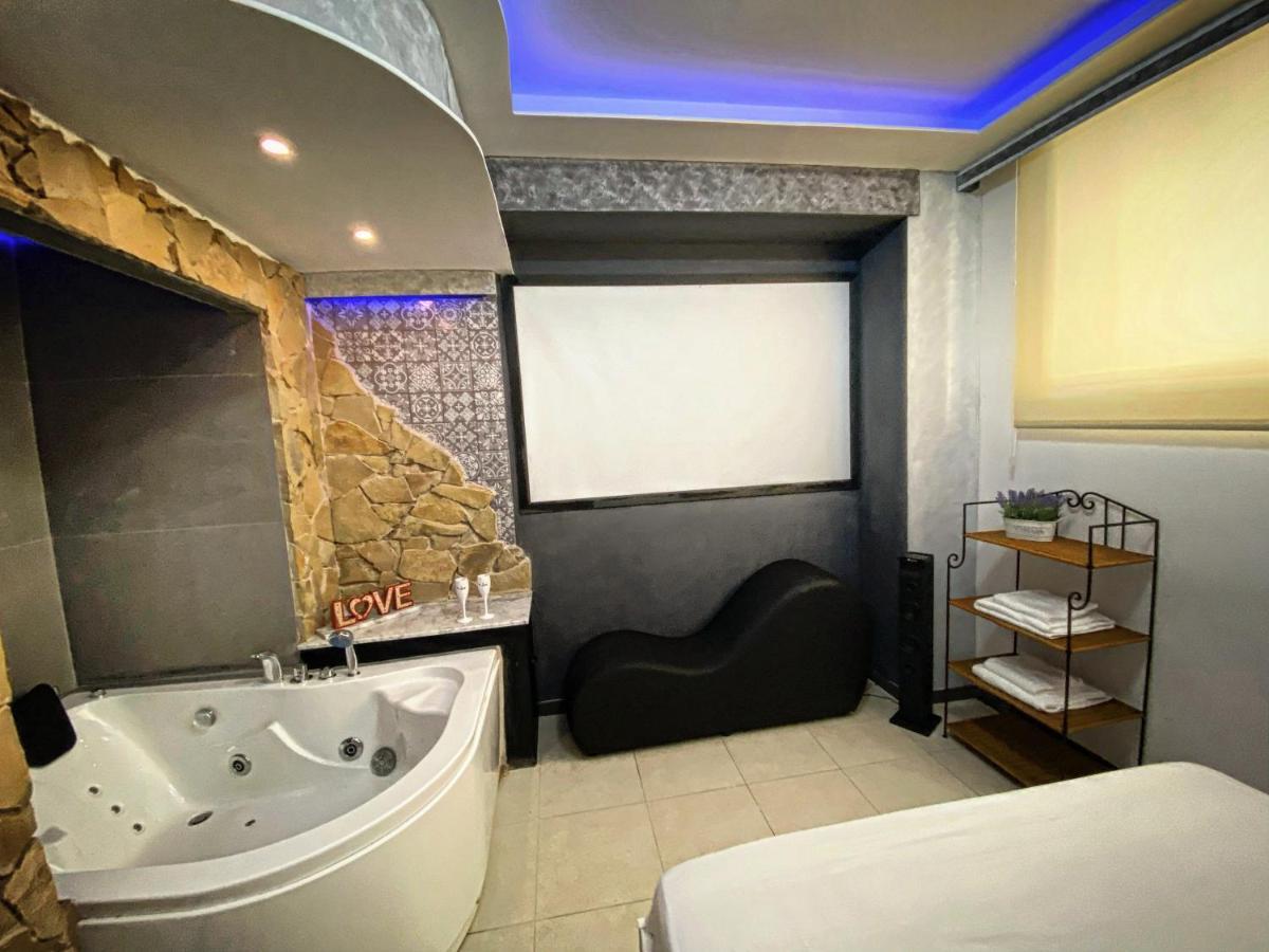 Aparta Suite La Nuit カラフェル エクステリア 写真